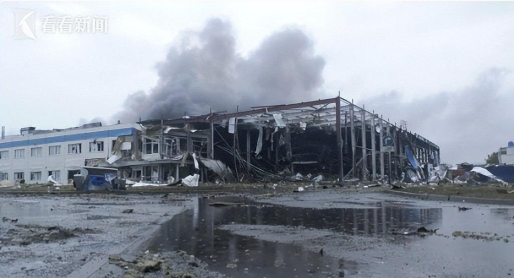 1:19,俄乌战损比披露,574架无人机和40枚导弹空袭,美工厂被炸